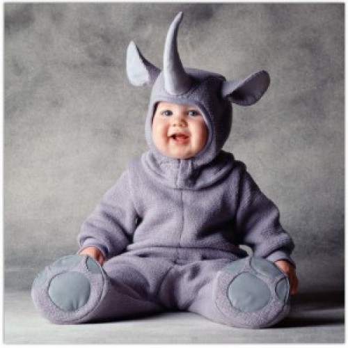imagen tierna - bebe disfrazado de rinoceronte