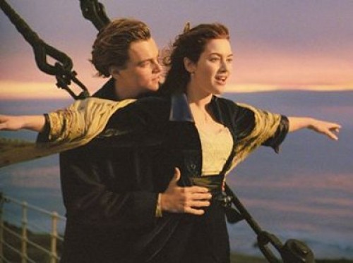 Escena romantica titanic