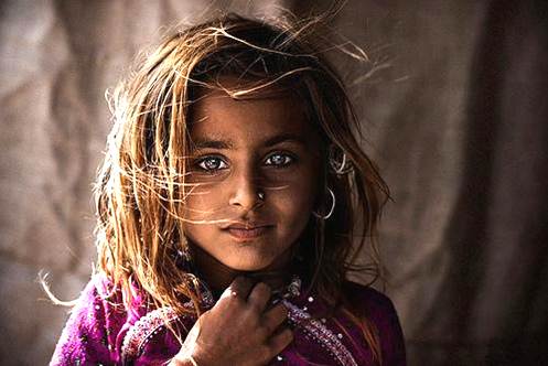 niña-afgana